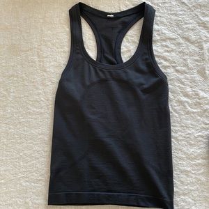 Lululemon Swiftly Tech Racerback Tank Top Black Size 2